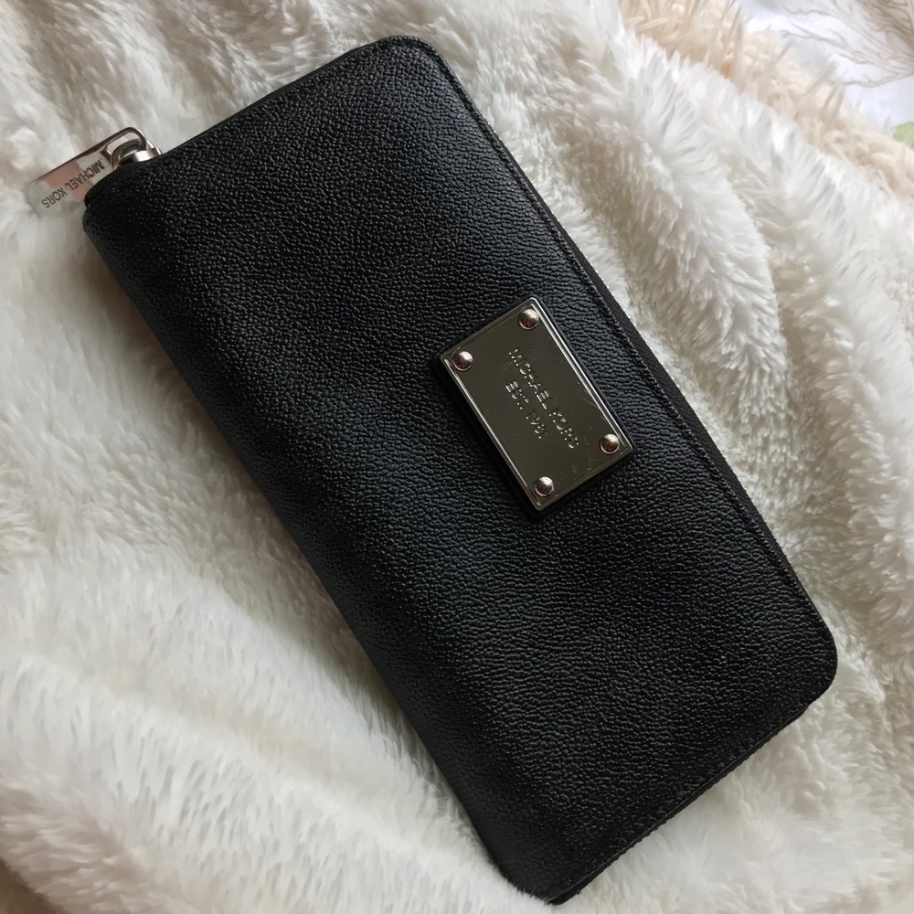 Michael Kors Black Wallet